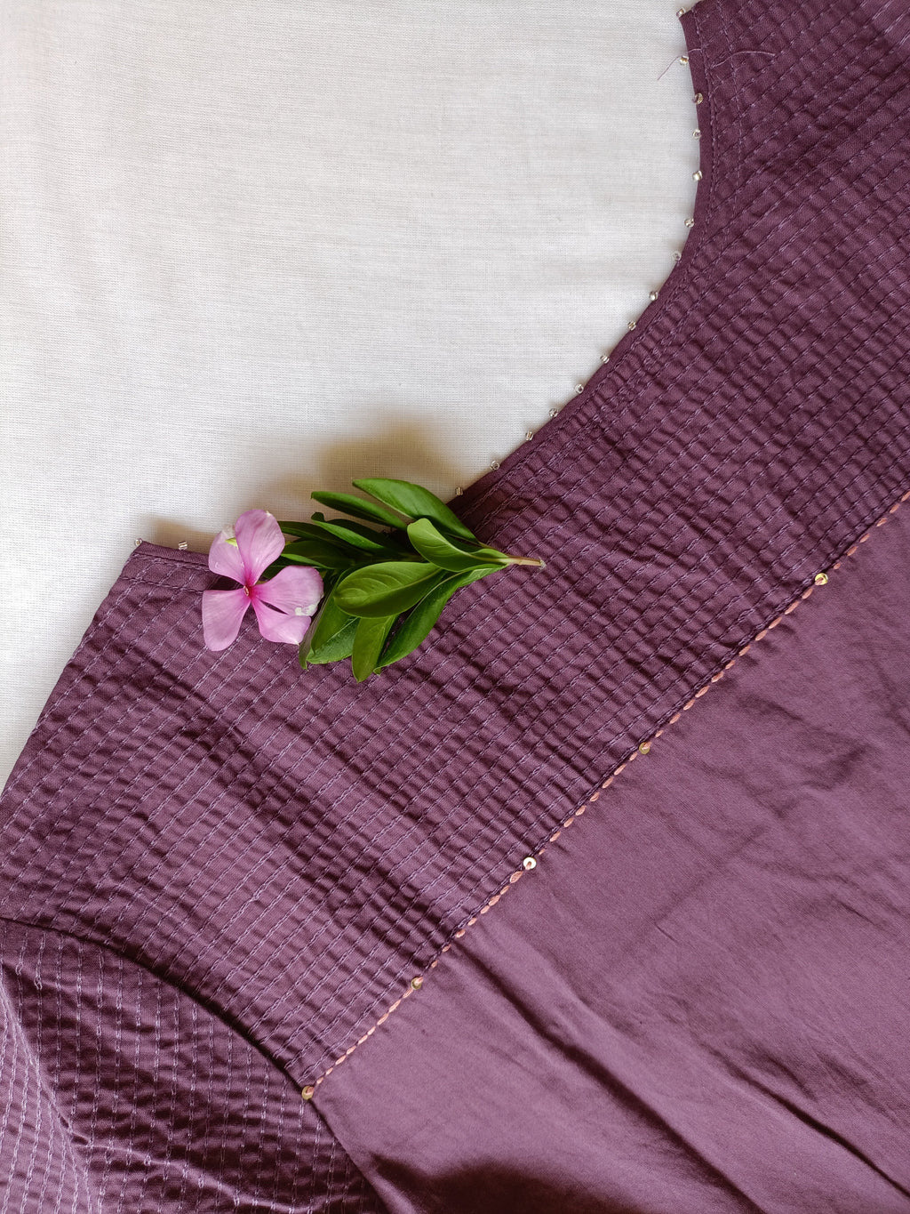 "Farah" Purple Embroidered kurta set(2 pc)