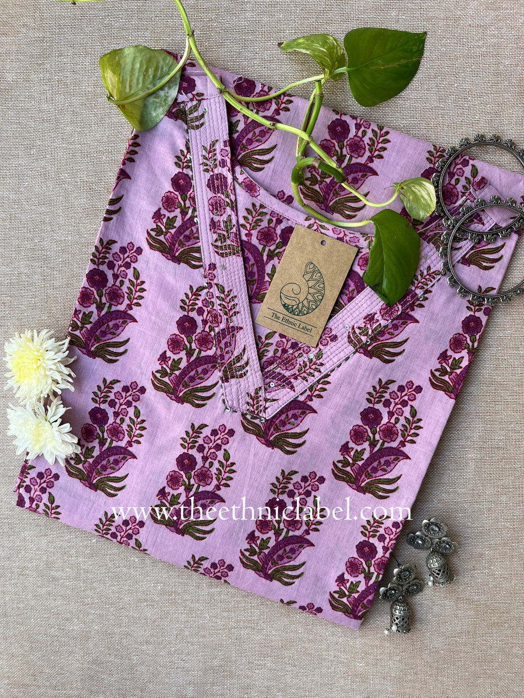 "Jagriti" Boota Cotton kurta - Big Size