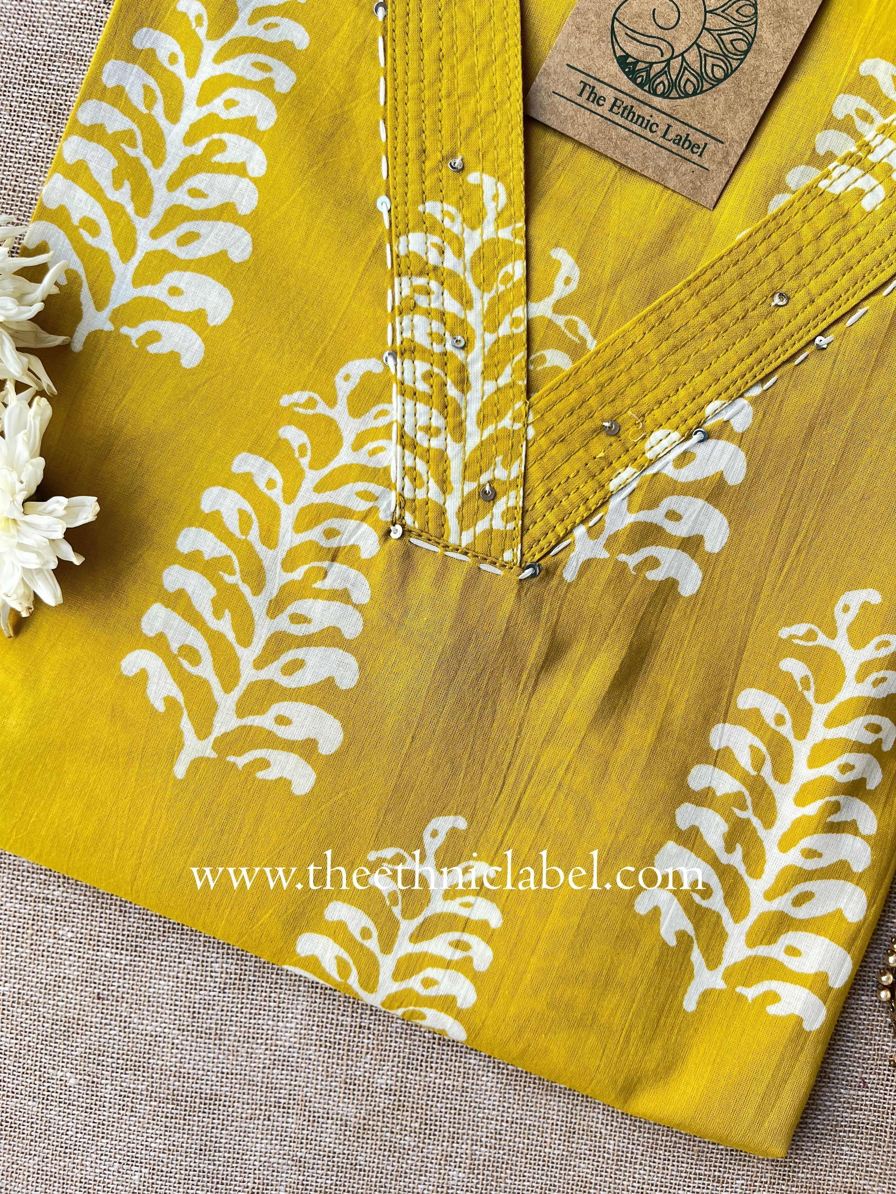 "Safina" Boota Cotton kurta