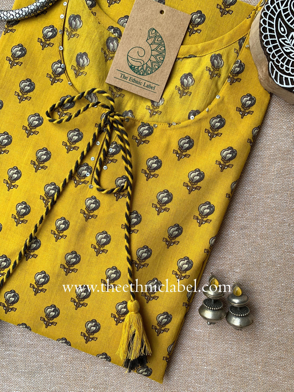 "Chaitali" Boota tassel Cotton kurta