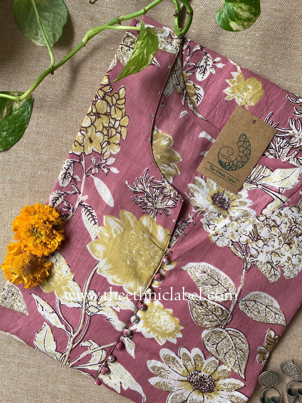 "Aalam" Buttoned Cotton kurta - Big Size