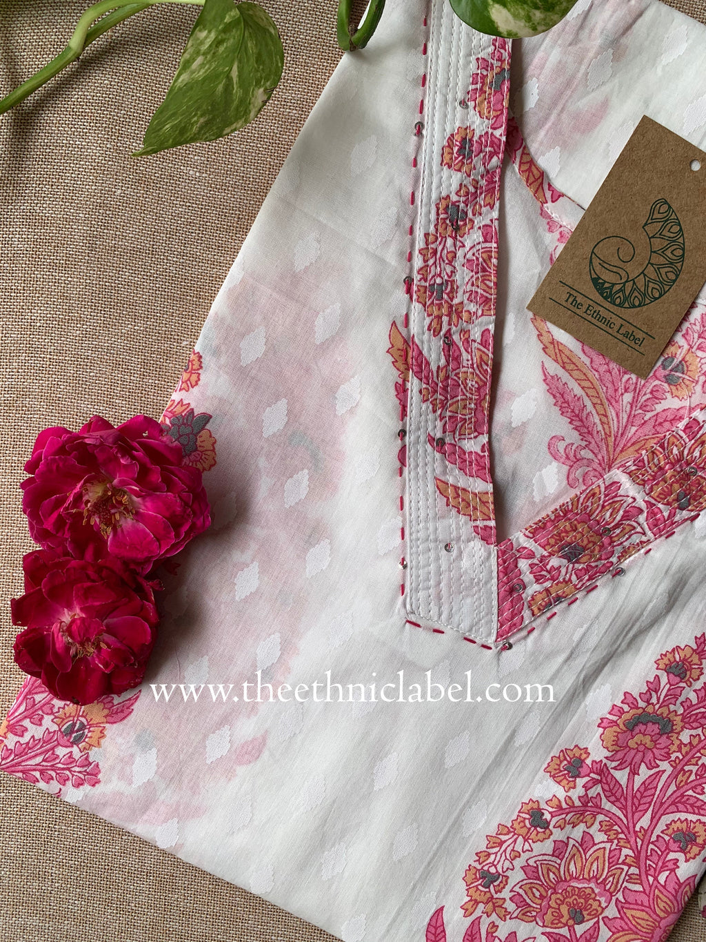 "Saroj" Pink Boota Cotton kurta