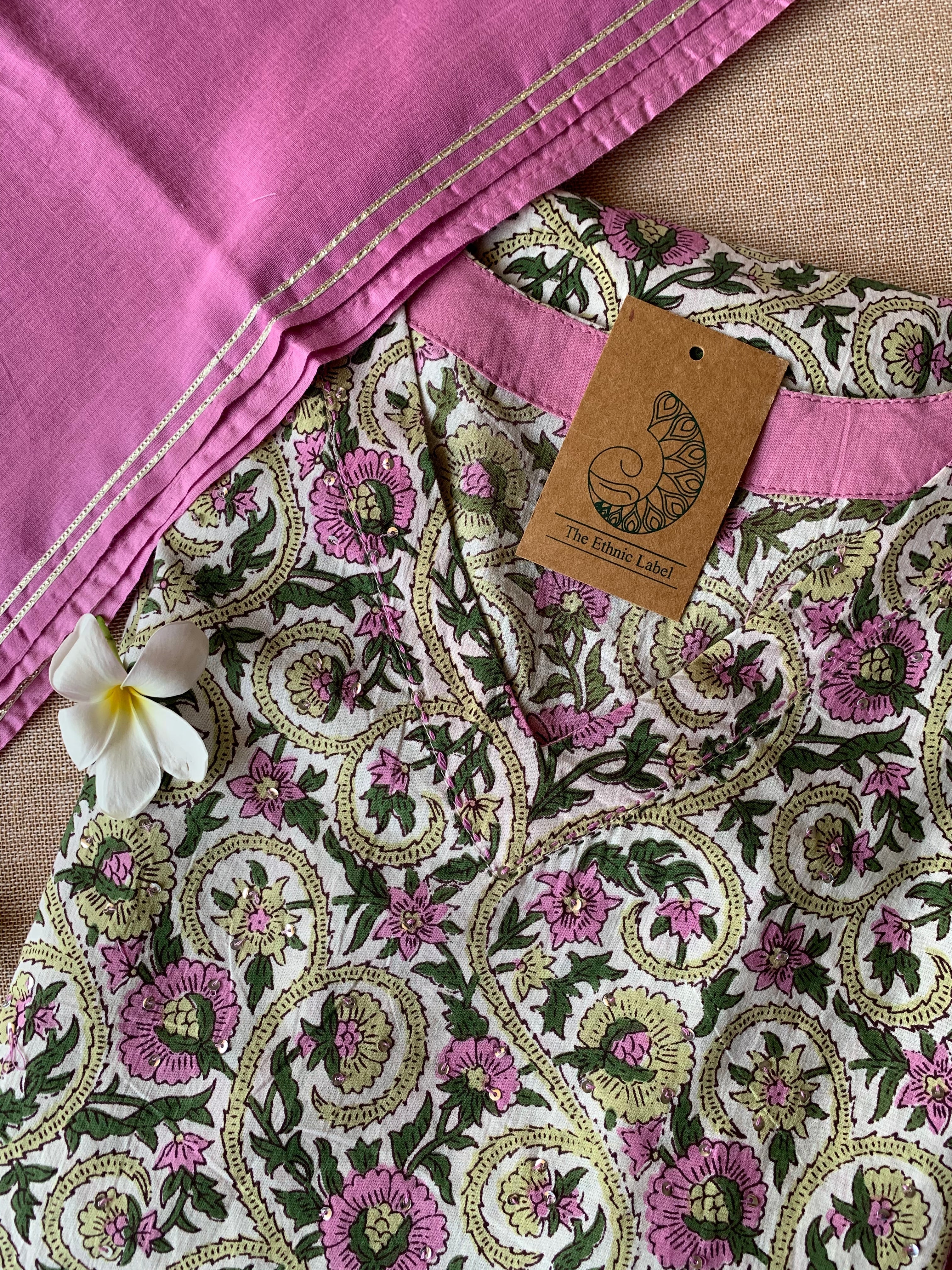 Lavender Sanganeri Jaal Kurta Pant Set - 3 pc