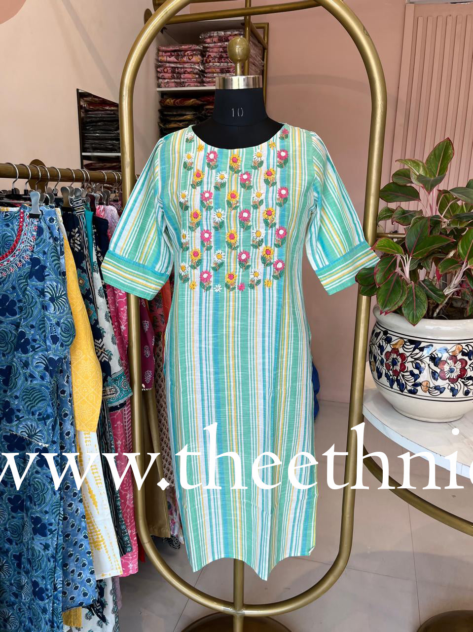 "Aabharan" Green Embroidered Cotton kurta