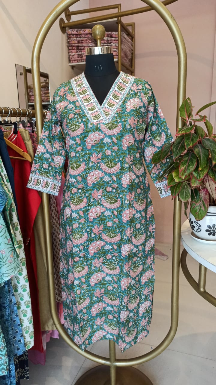 "Pranali" Floral Hand Block Printed Cotton kurta